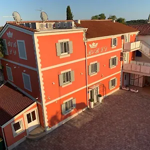 Nocleg ze śniadaniem Bb-ld ***