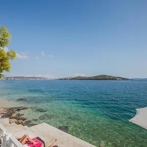 Kompleks wypoczynkowy Happy Camp Mobile Homes In Amadria Park Trogir ***