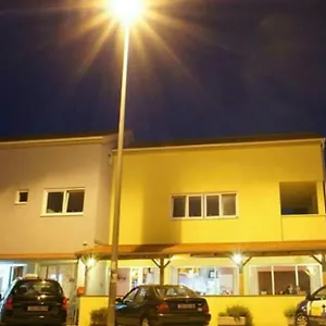 Gostinjska kuća Urnebes, Zadar